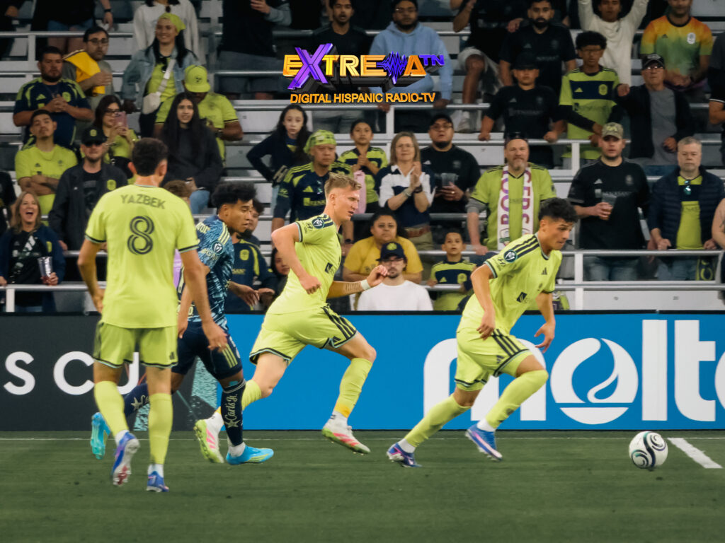 Madrigal de Nashville SC intenta un disparo en contra del Club América en el GEODIS Park durante la Concacaf Champions Cup 2026