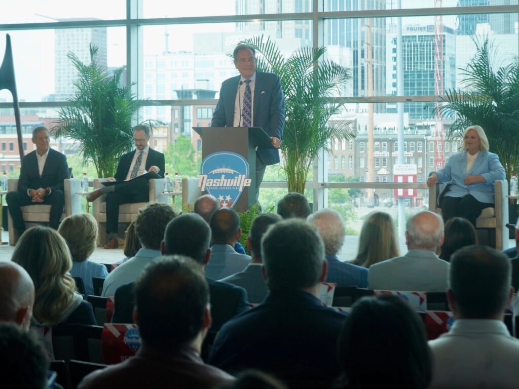 Presentación oficial del Super Bowl LXIV en Nashville con panel de autoridades