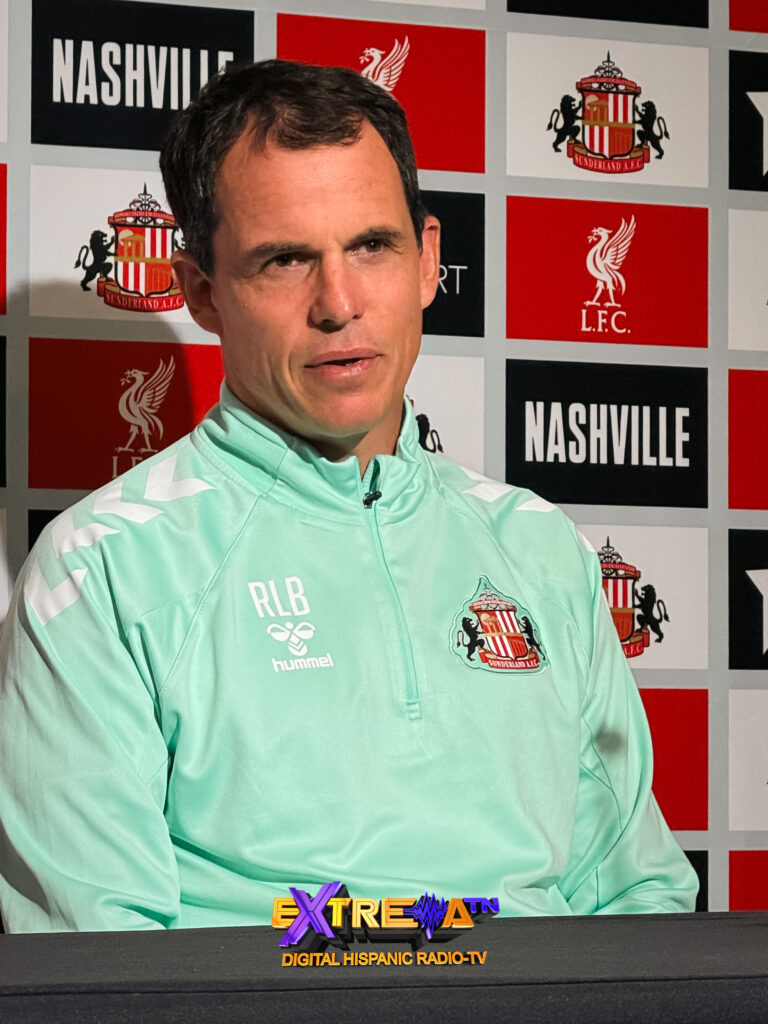 El estratega Régis Le Bris analiza el choque de pretemporada al mando de la escuadra de Sunderland AFC