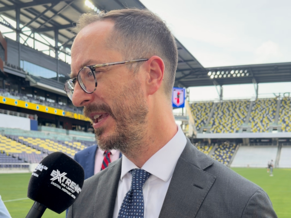 El alcalde Freddie O'Connell habla con Extrema TN en GEODIS Park sobre la visita de la Selección Nacional de Japón y el crecimiento de Nashville dentro del fútbol internacional.