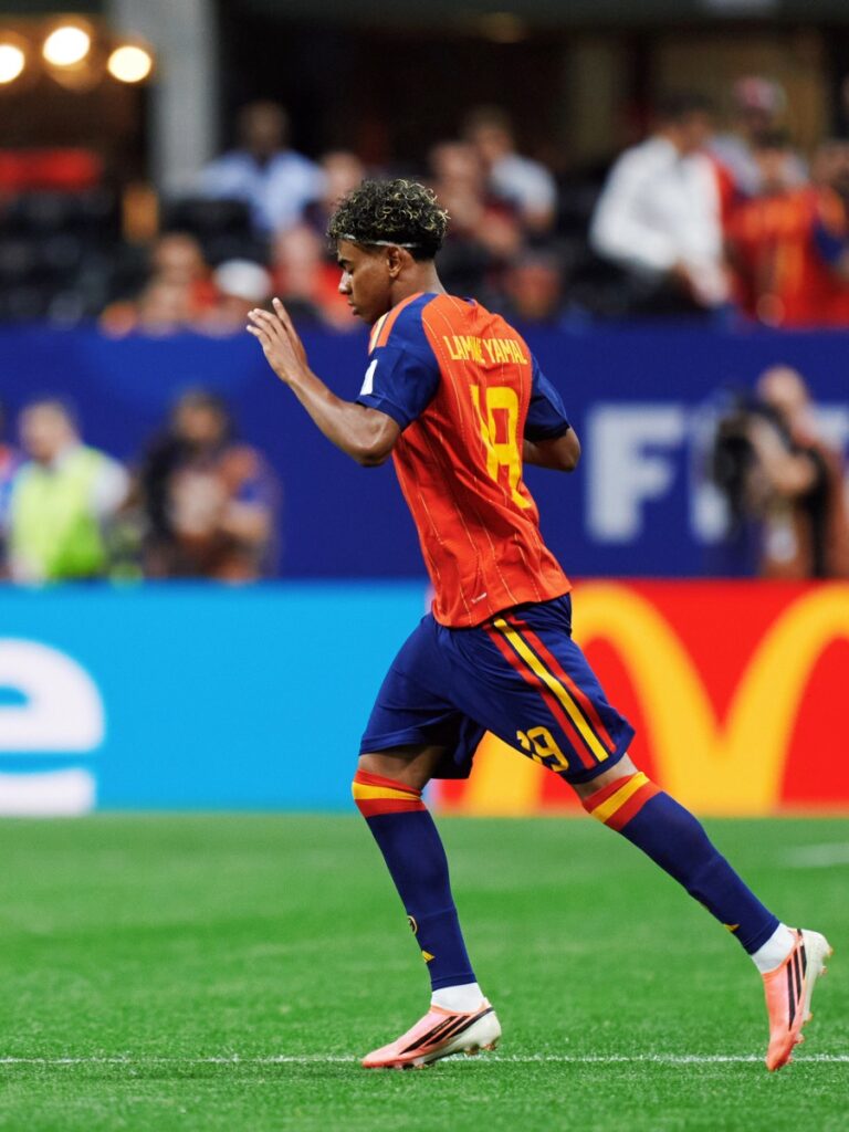 Lamine Yamal entra como cambio durante España vs Cabo Verde en el Mundial 2026