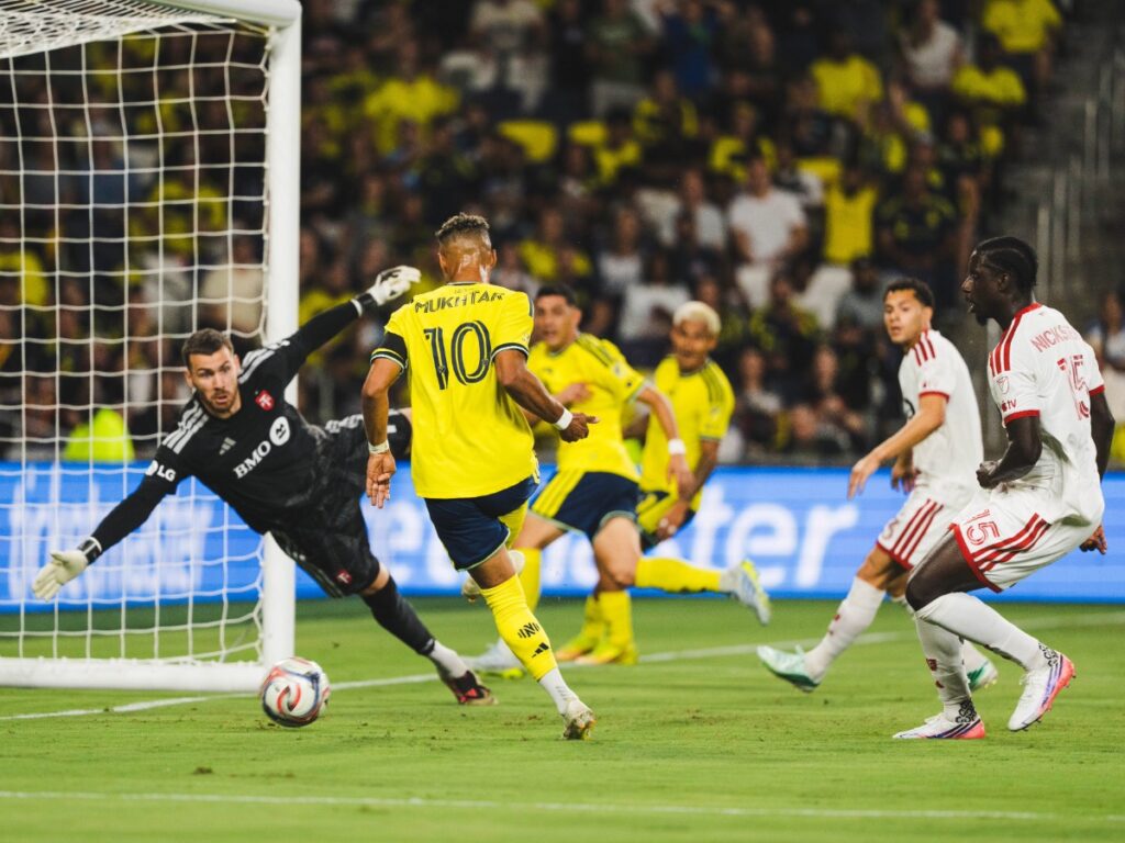 Hany Mukhtar define a puerta superando a Luka Gavran para iniciar la victoria de Nashville SC